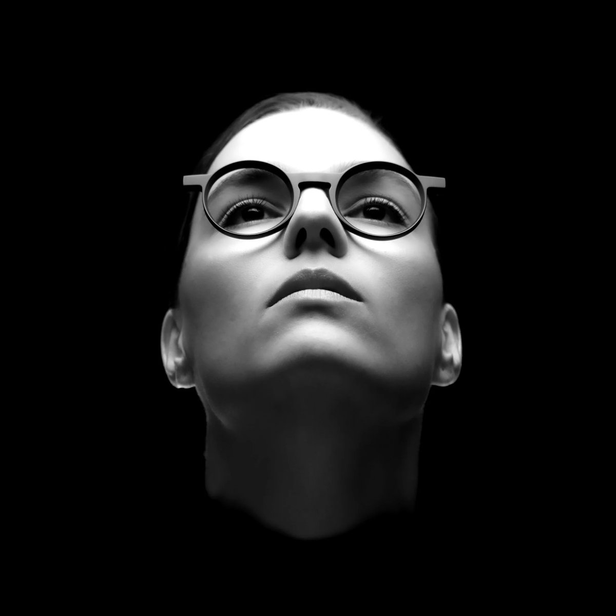 Lunettes Morel : visuel de la marque, disponible chez Maison Dorléans Opticien à Montreuil (2)
